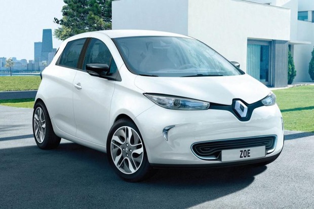 Douze médecins au volant d'une Renault Zoë